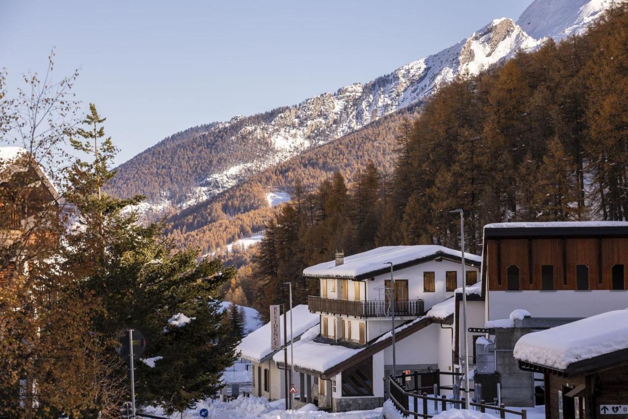 Residence Nube D'Argento Sestriere Esterno foto