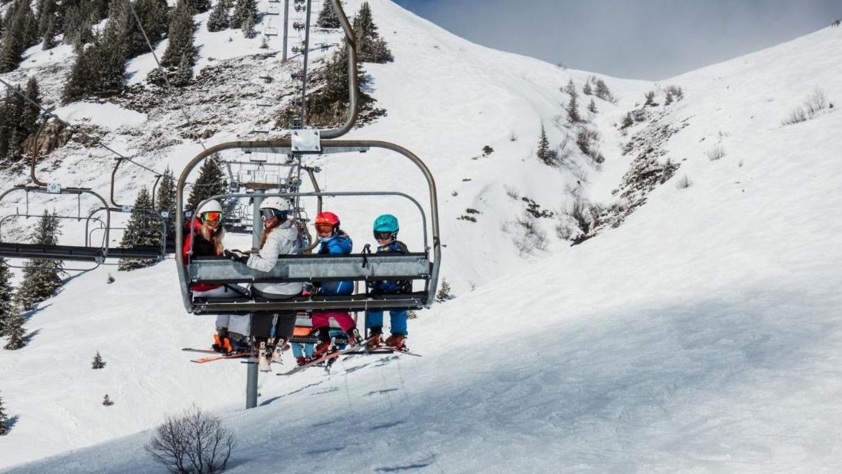 Residence Nube D'Argento Sestriere Esterno foto
