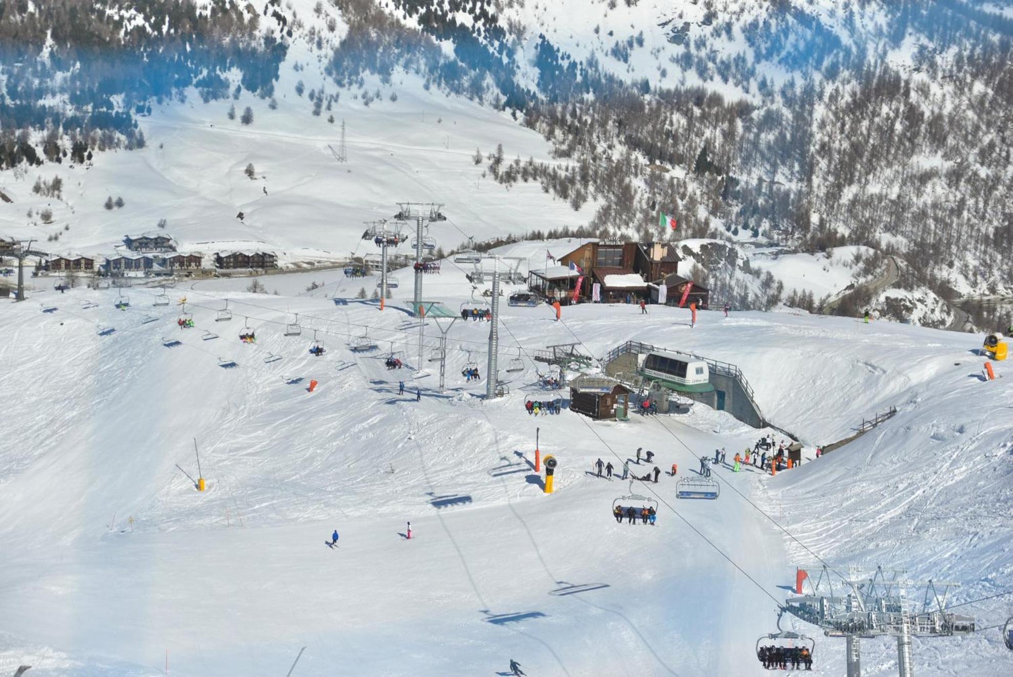 Residence Nube D'Argento Sestriere Esterno foto